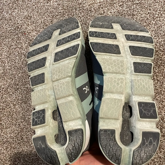 On Cloud Cloudrunner Frost | Aloe Unisex - Picture 8 of 8